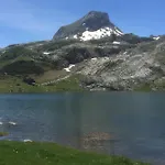 En Toute Simplicite